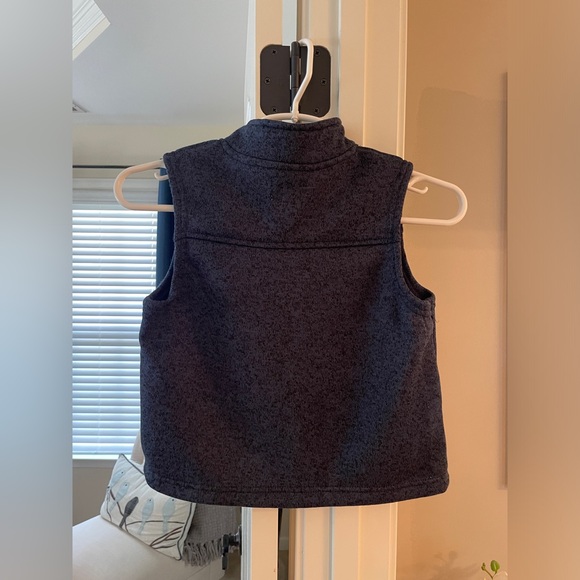 Brand New Crown & Ivy Boys Navy Vest - Size 6 - Picture 3 of 4